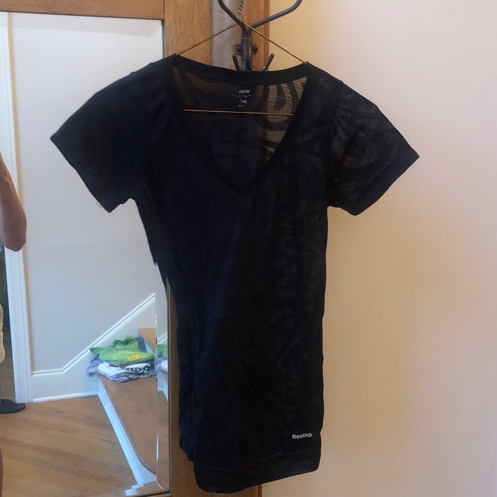 REEBOK burnout workout v-neck tee